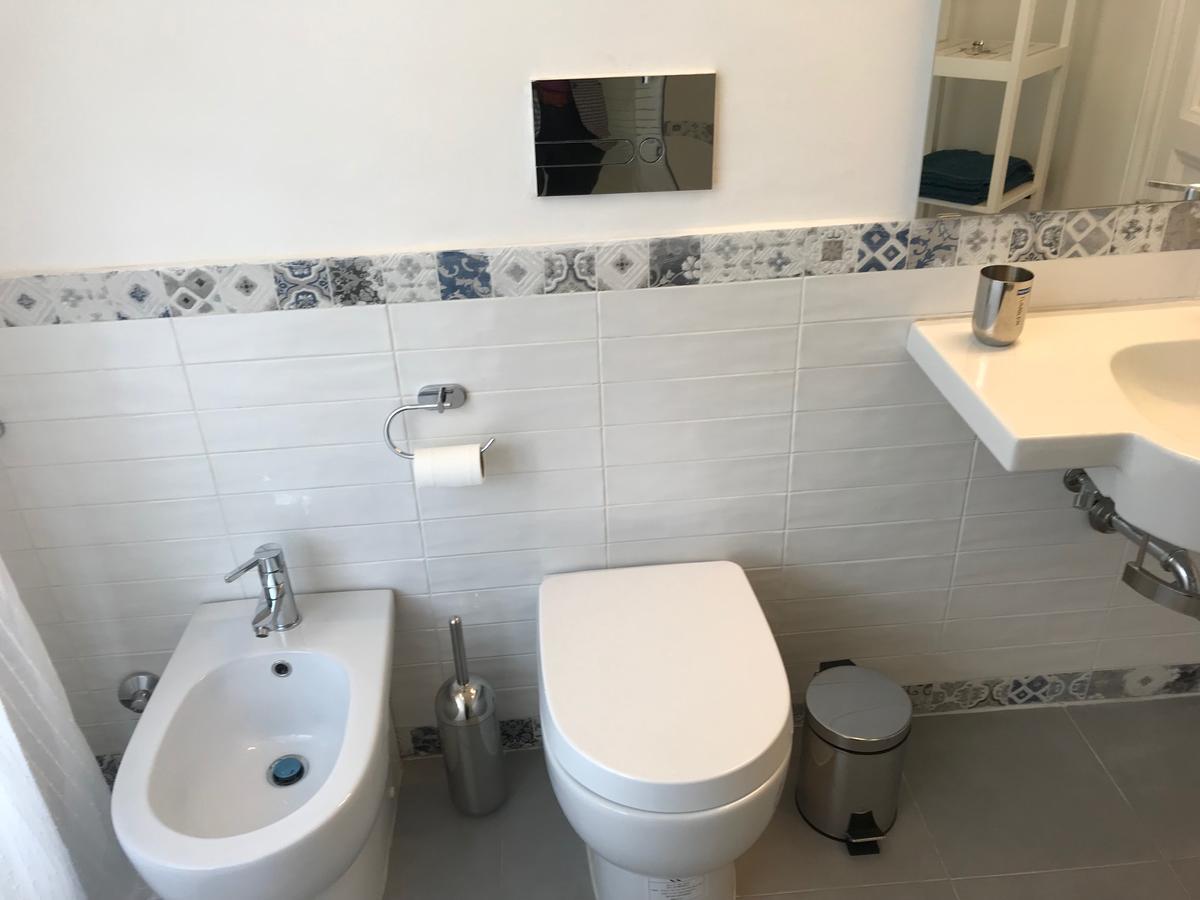 The Flower Market Apartment روما المظهر الخارجي الصورة