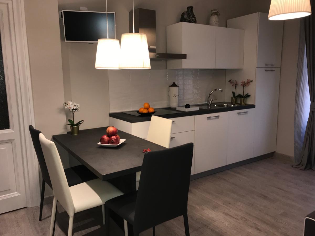 The Flower Market Apartment روما المظهر الخارجي الصورة