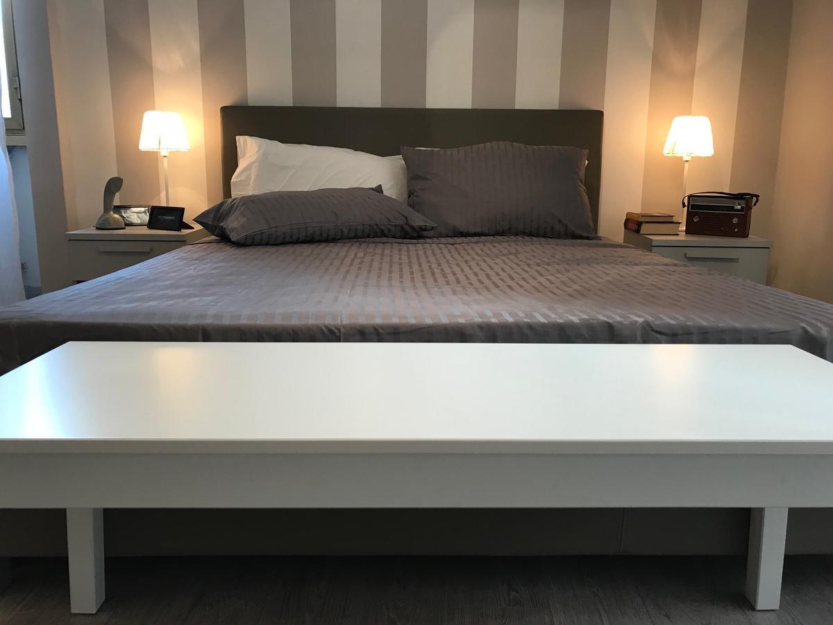 The Flower Market Apartment روما المظهر الخارجي الصورة