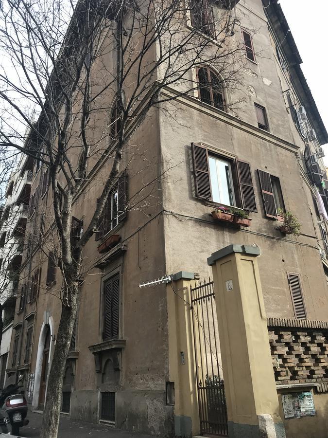 The Flower Market Apartment روما المظهر الخارجي الصورة
